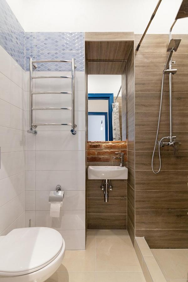 Leogrand Three Bedrooms Vip Apartments On Kniazia Romana 12 Lwów Zewnętrze zdjęcie